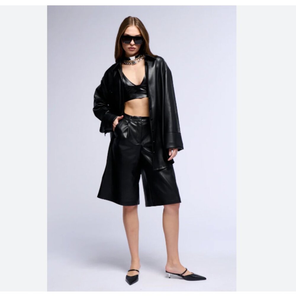 Front Row Shop Black faux leather Bermuda shorts - multiple sizes